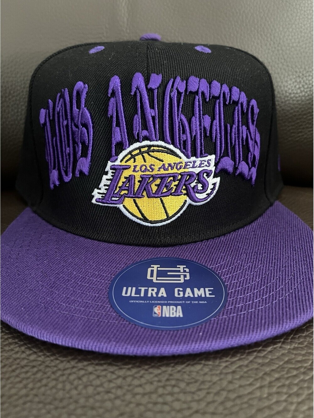 Los Angeles LA Lakers Ultra Game Old English Black & Purple SnapBack Hat Cap NWT